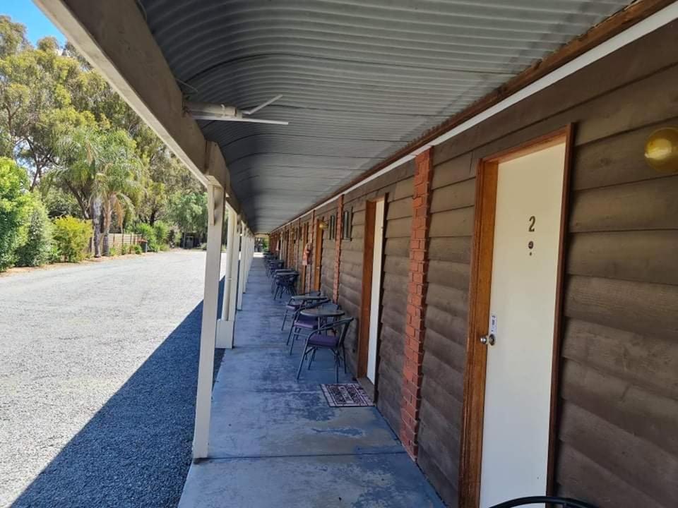 Kyabram Country Motel Bagian luar foto