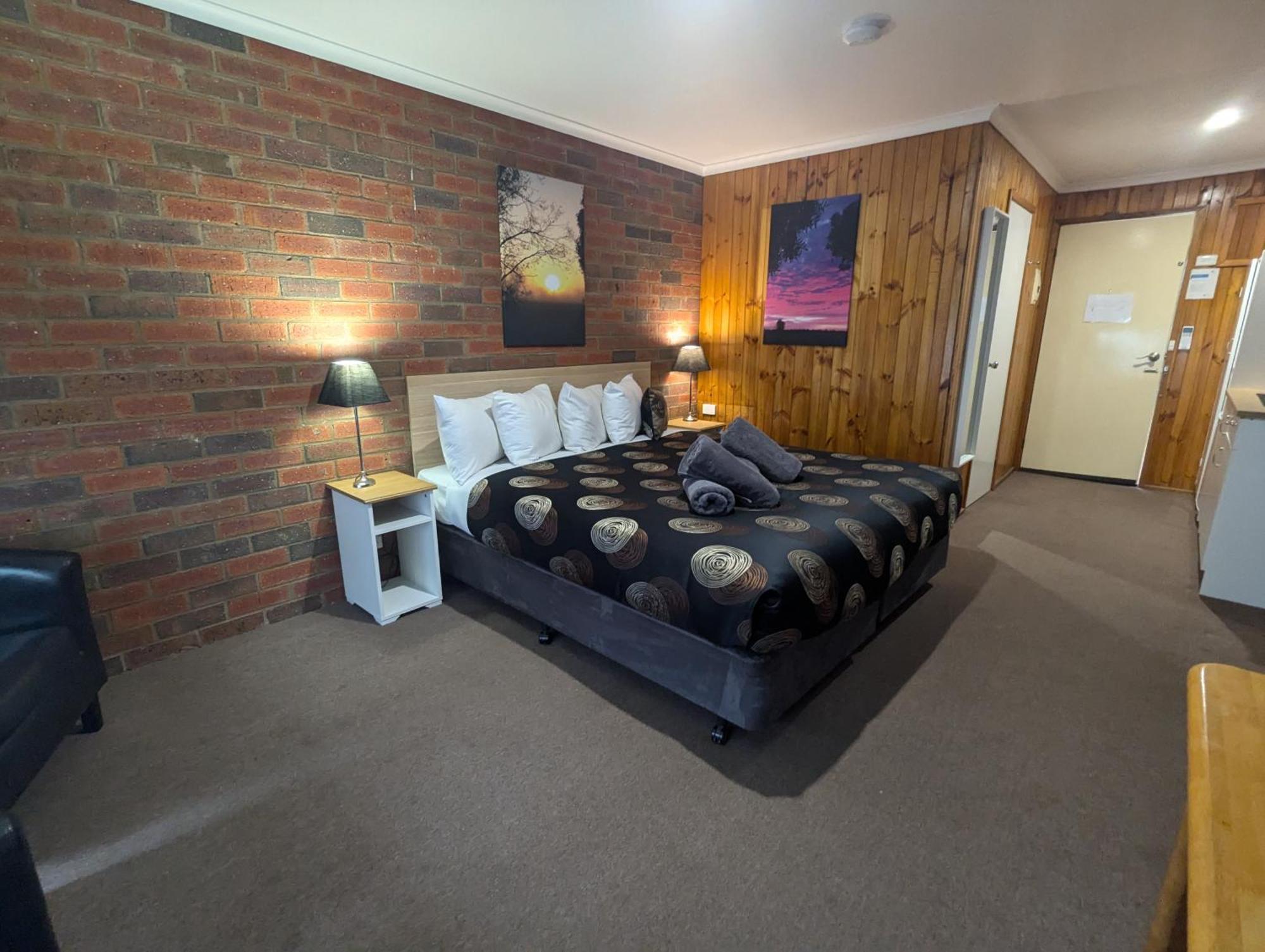 Kyabram Country Motel Bagian luar foto
