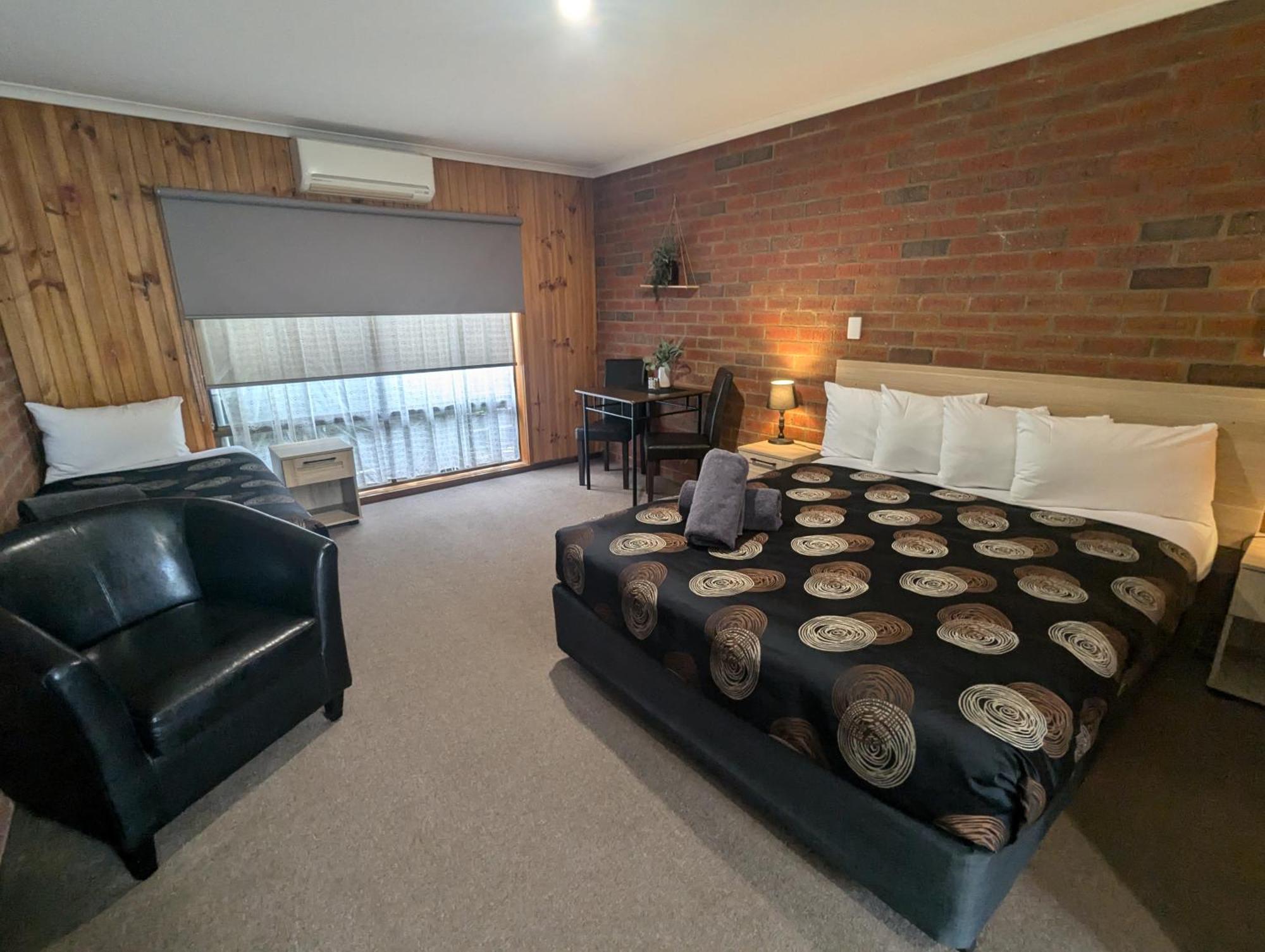 Kyabram Country Motel Bagian luar foto